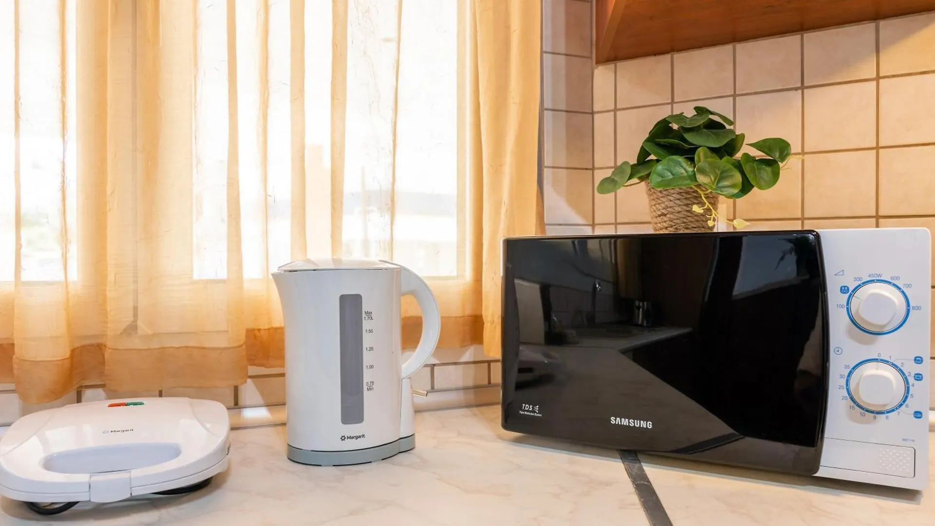 Garden Luxury Apartment Heraklion
